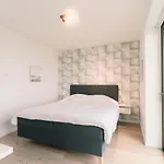 アパート Sky Tower View With Parking By Interhome オステンド