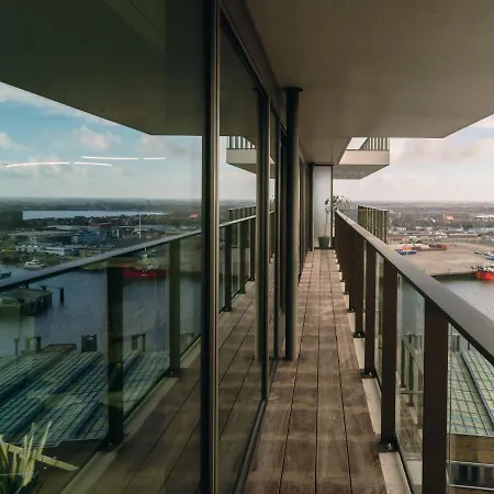 Sky Tower View With Parking By Interhome Lägenhet *