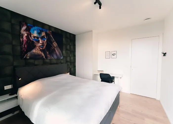 Sky Tower View With Parking By Interhome Apartamento