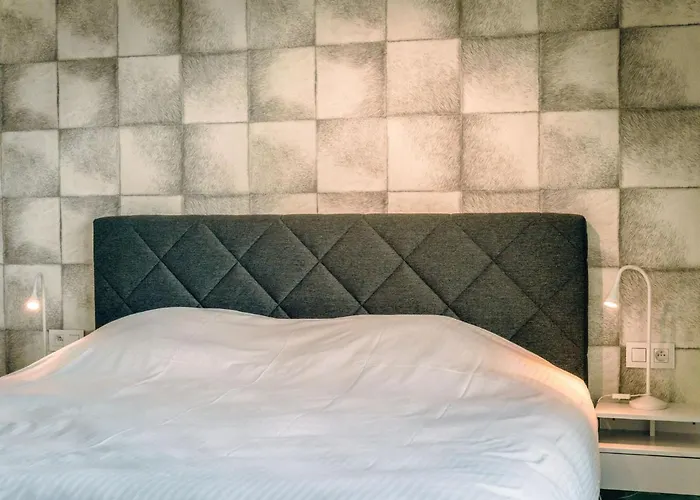 Sky Tower View With Parking By Interhome Apartman